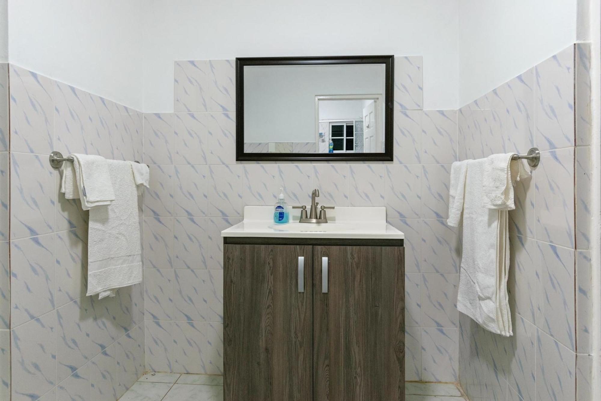 Harriott Heights Apartamento Mandeville Exterior foto